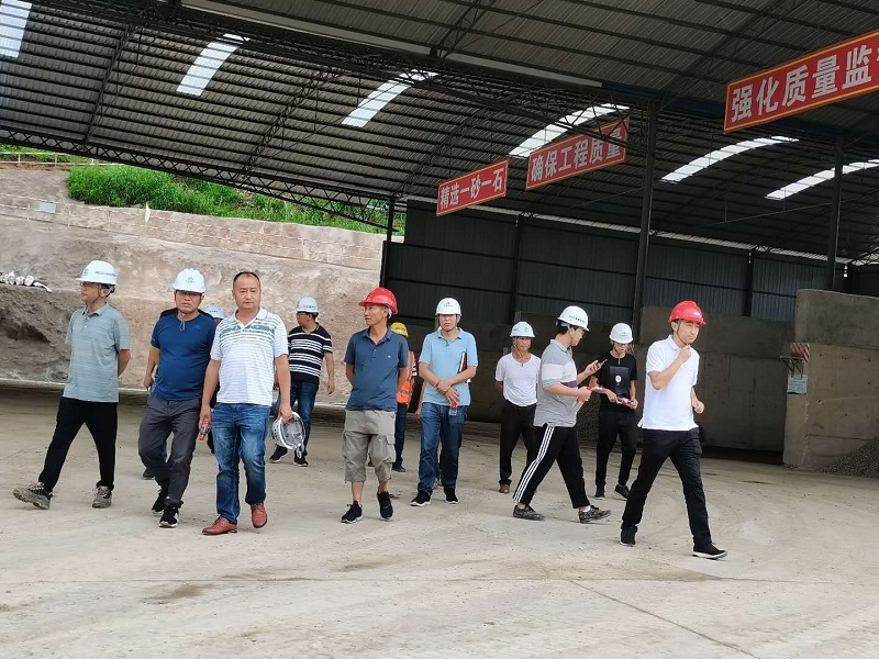 1595581638766308.jpg 檢查拌合站.jpg