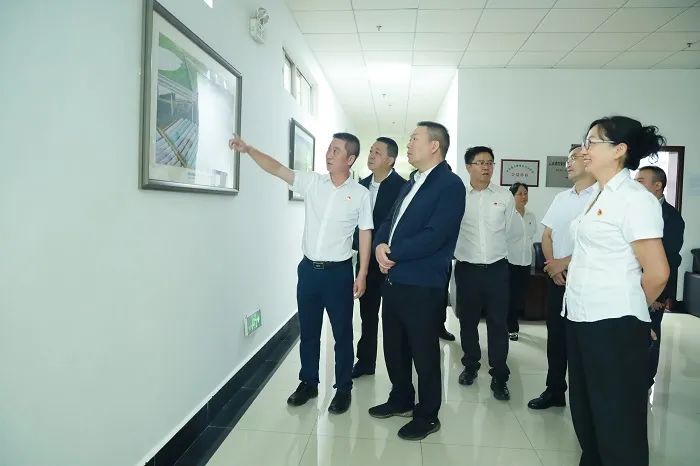 2022-06-17-陳祖軍調(diào)研公司時強(qiáng)調(diào)： 凝心聚力 聚焦主業(yè) 爭當(dāng)集團(tuán)施工板塊的單項冠軍.jpg